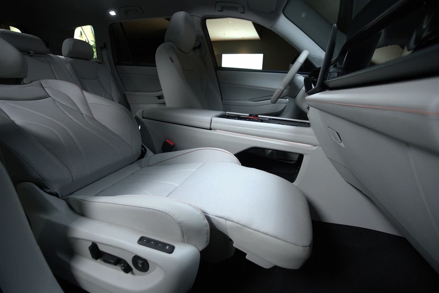 Volkswagen Teramont Pro tìm kiếm SUV full-size rộng rãi, an toàn